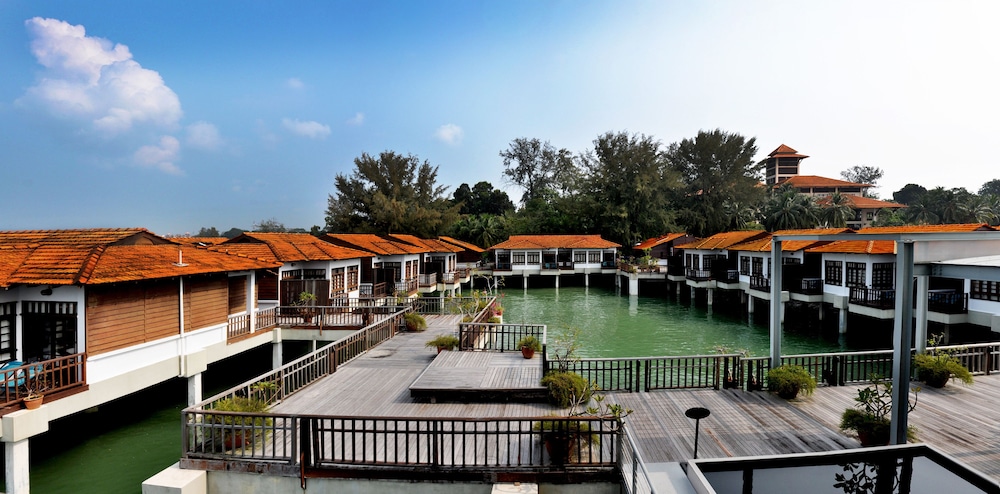 AVILLION PORT DICKSON photo5