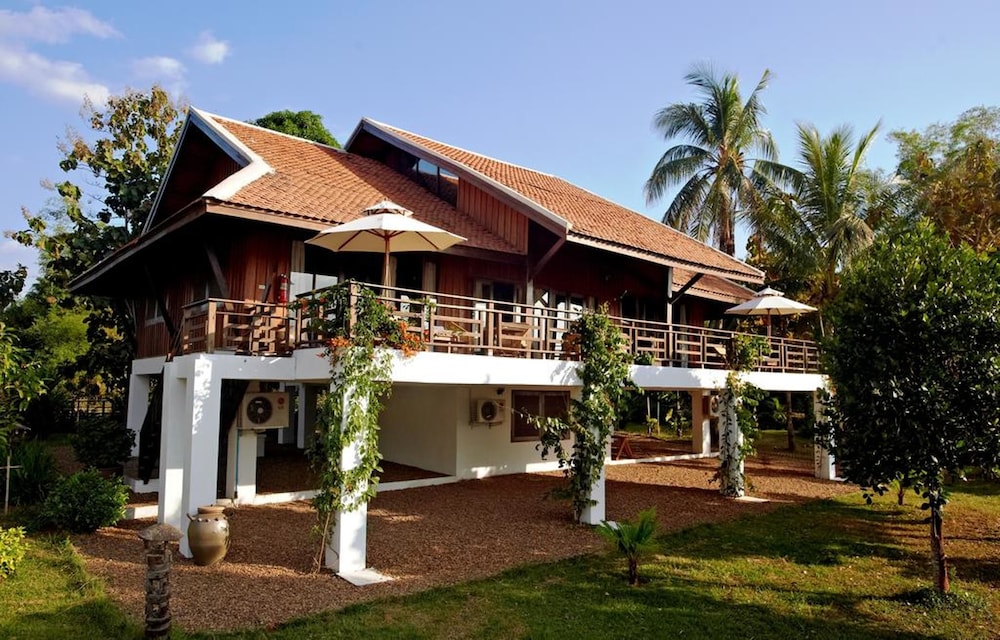 La Folie Lodge 5/50