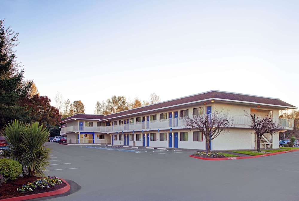 Motel6 Troutdale, OR - Portland East 2/59