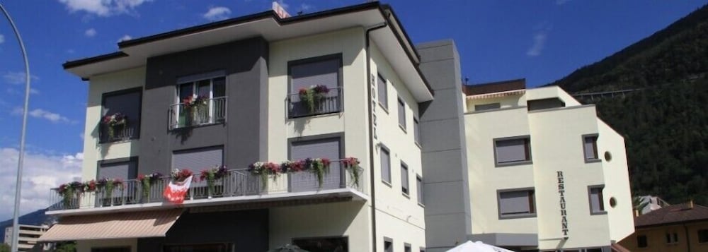 Hotel du Stand 1/21