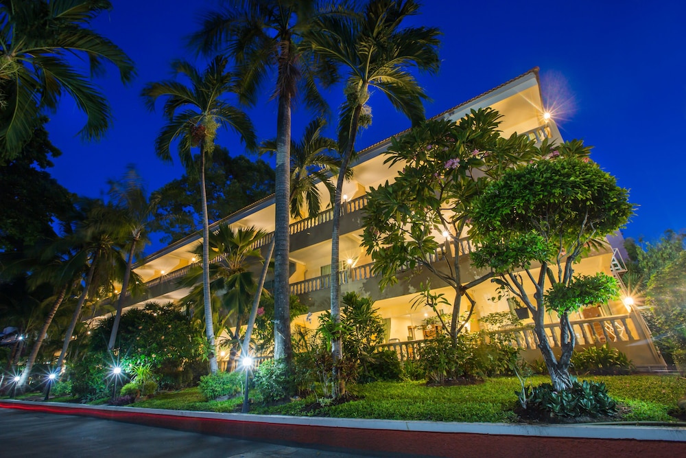Twin Palms Resort 10/52