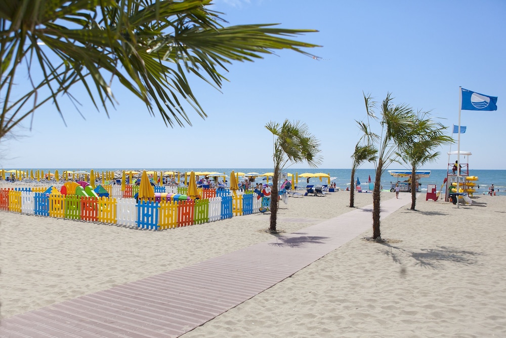 VELA BLU CAMPING VILLAGE 57/67