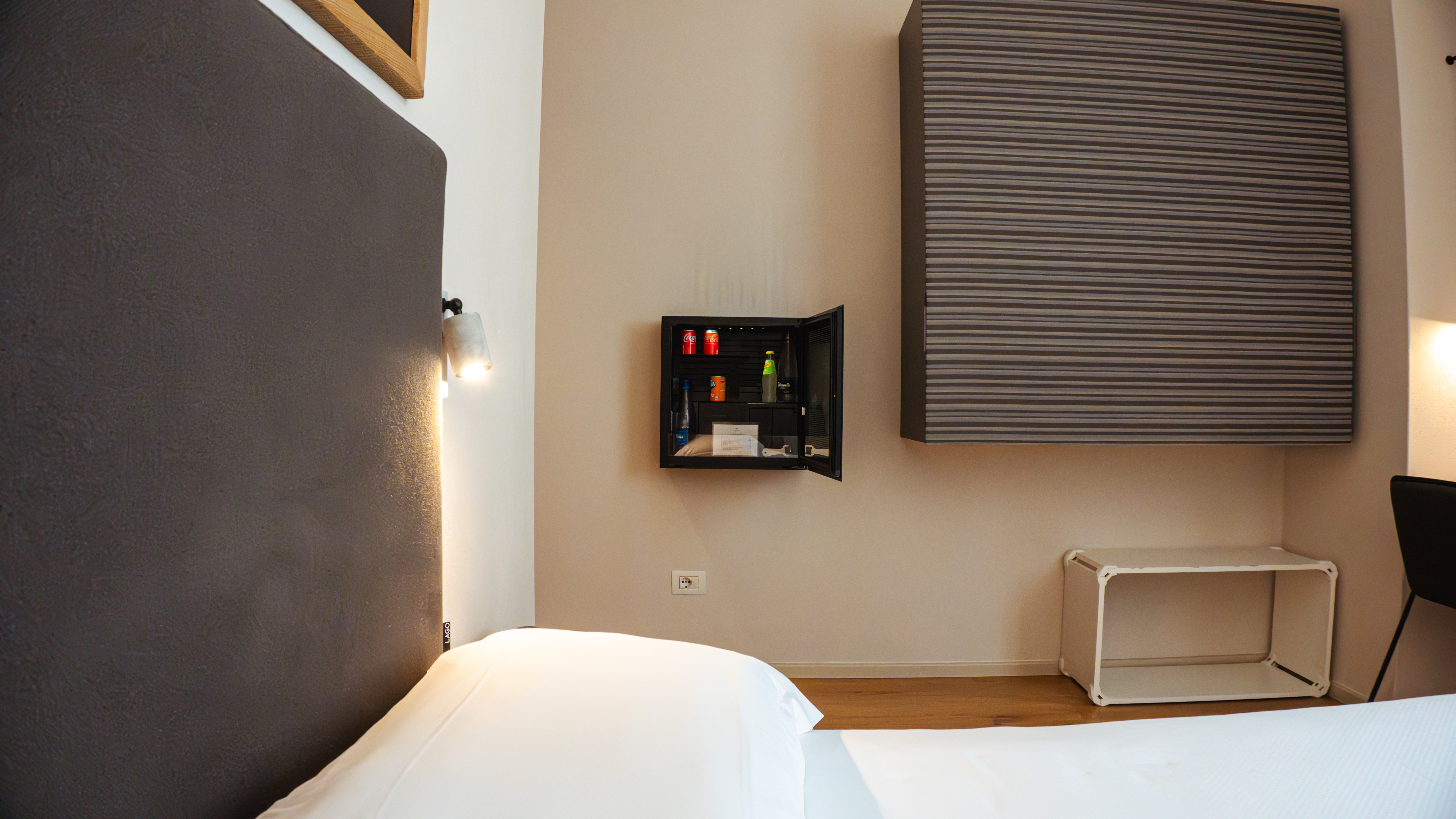 غرفة سوبيريور بسرير مزدوج بشرفة، Albergo Centrale 2/2