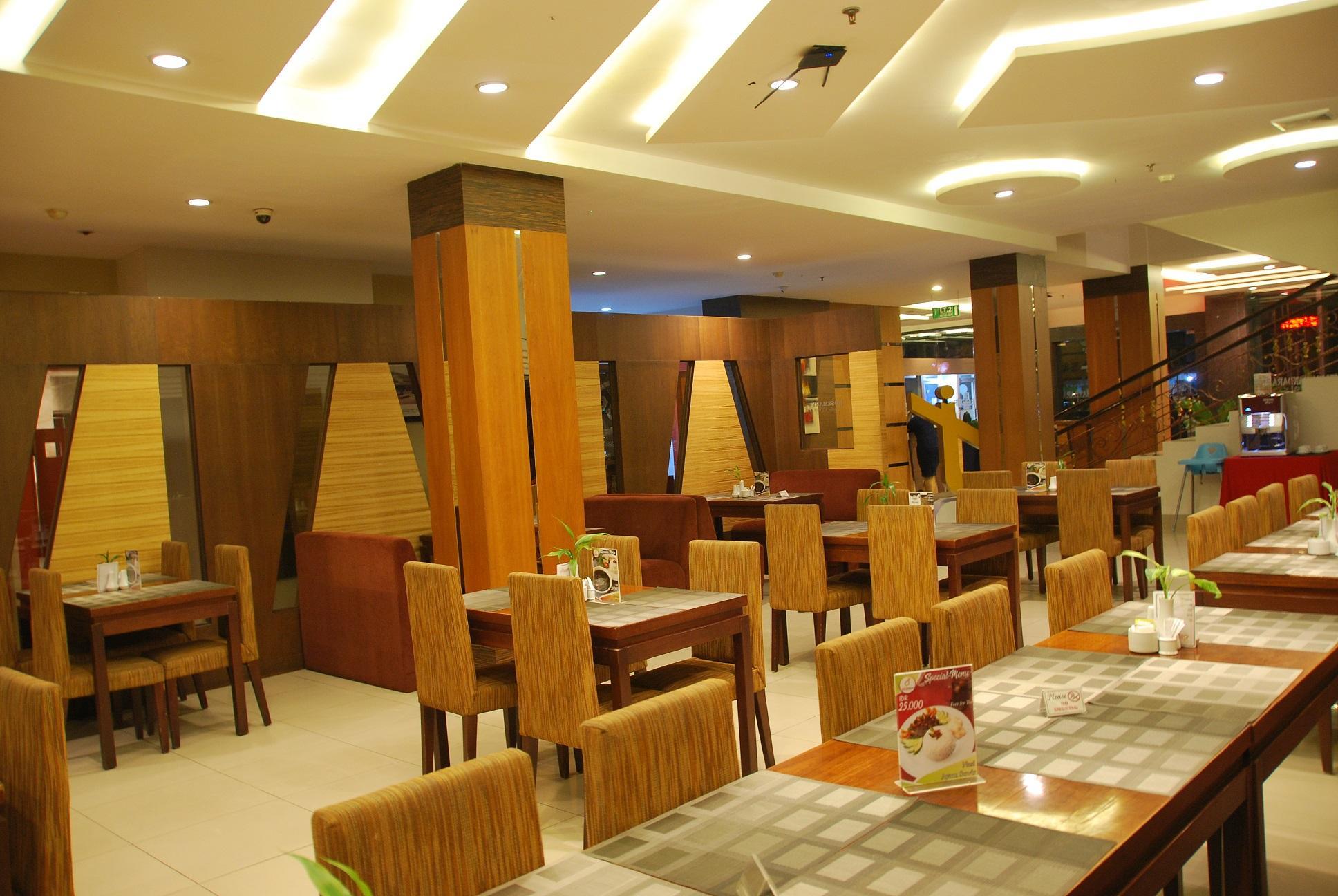 Jelita Bandara Banjarbaru 25/39