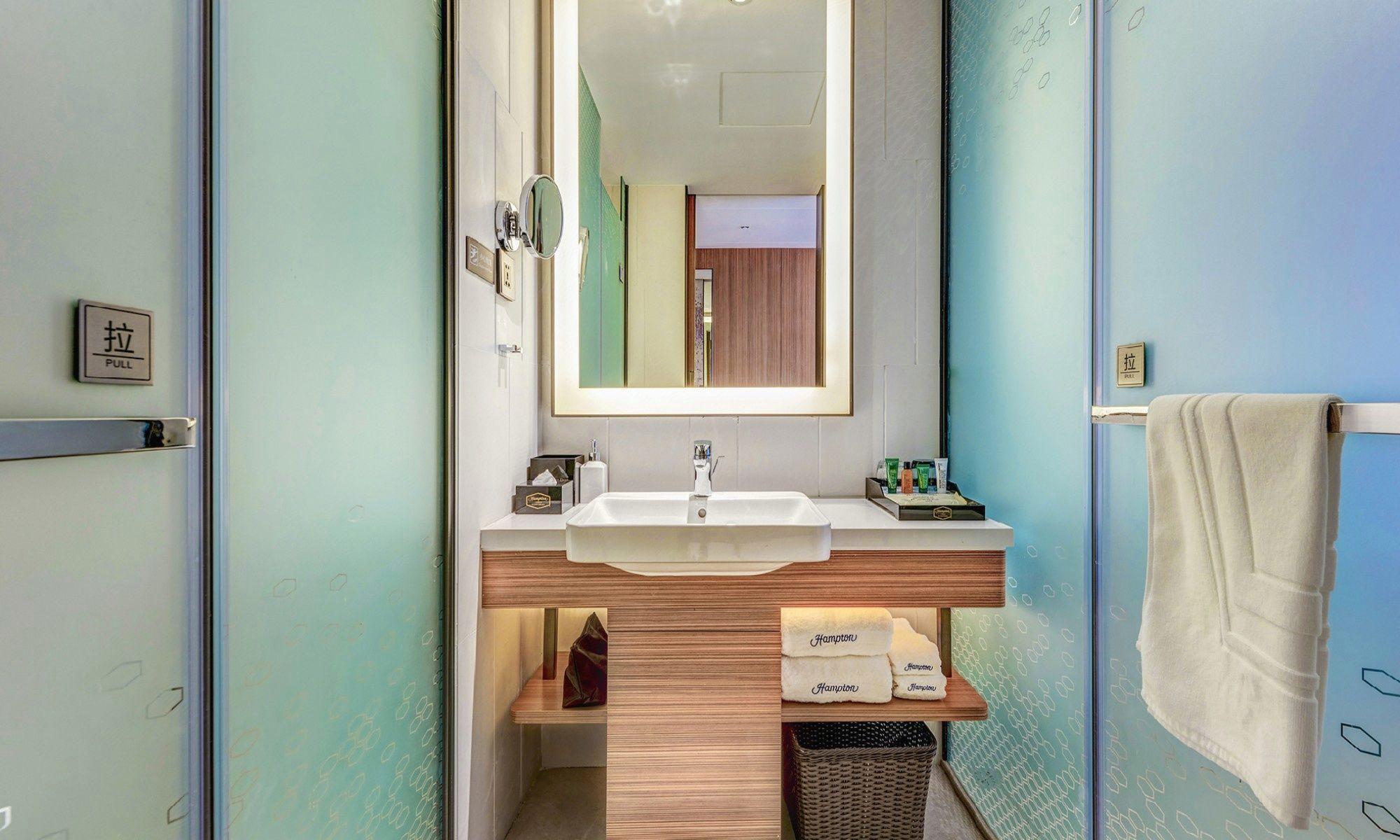 Hampton by Hilton Zhengzhou Jinshui 50/50