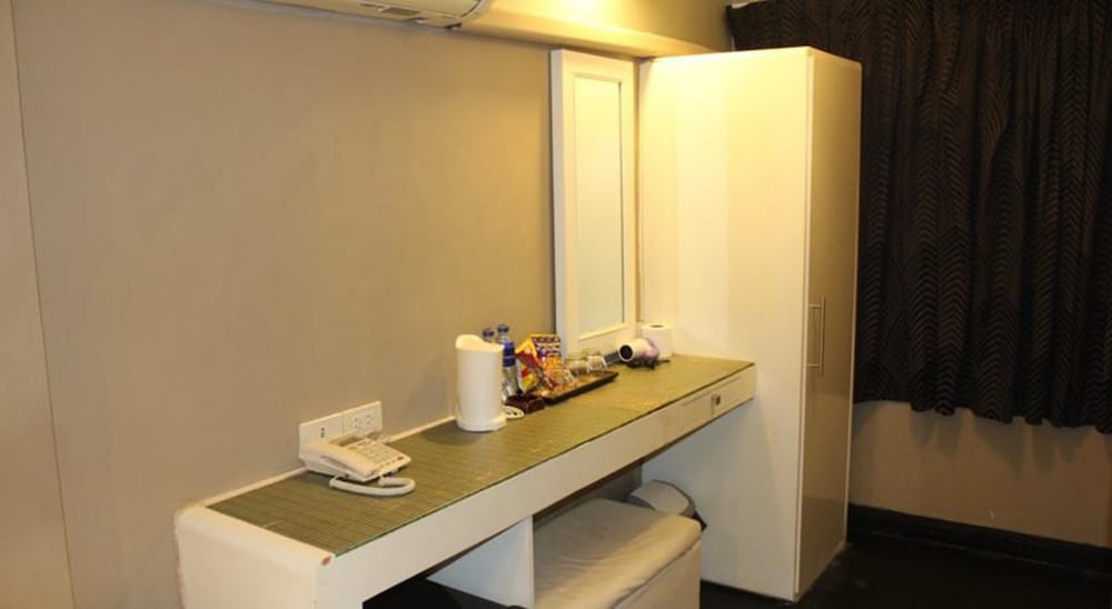 S30 Hotel 27/44