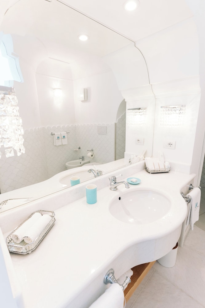 Villa Boheme Exclusive Luxury Suites 50/50