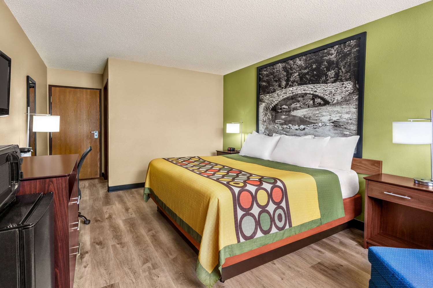 Super 8 By Wyndham Ankeny/Des Moines Area 6/21