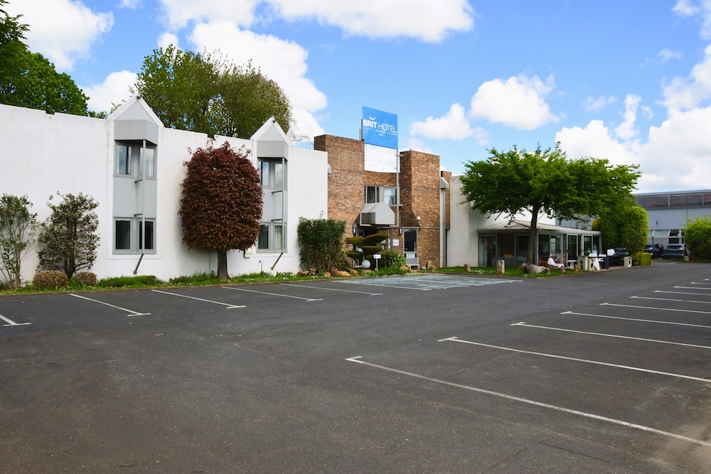 BEST HOTEL CAEN CITIS 45/51
