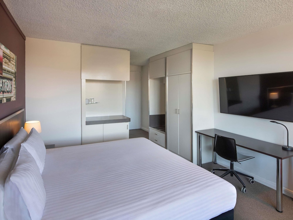 Mercure Perth on Hay 15/50