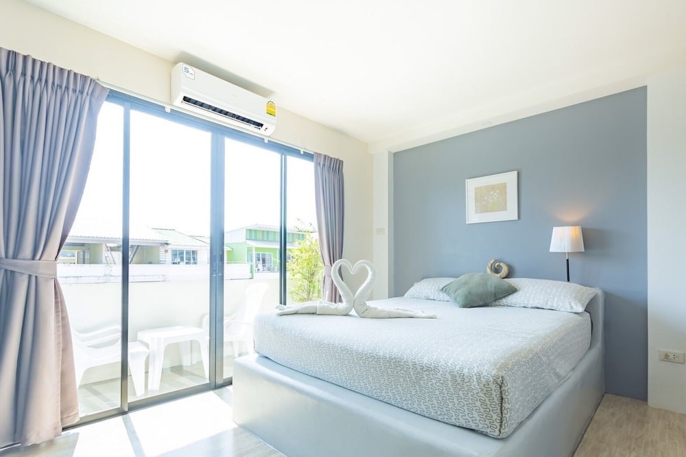 The Beach Cha Am Guest House 13/58