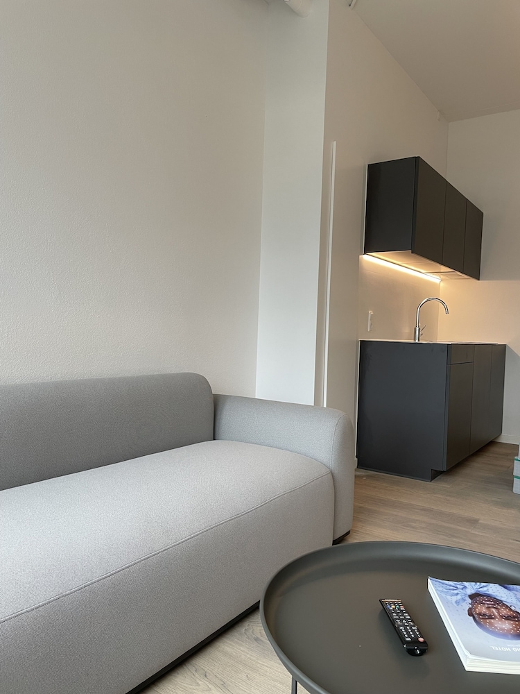 CPH STUDIO HOTEL 15/82