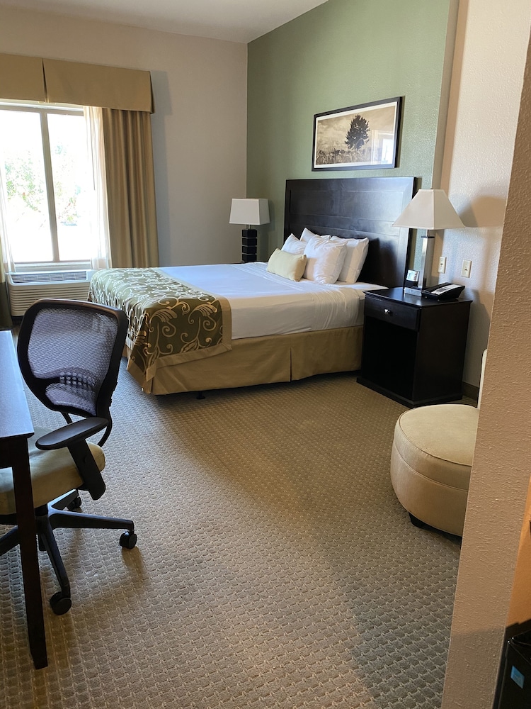 Comfort Inn & Suites Frisco East - McKinney 29/65
