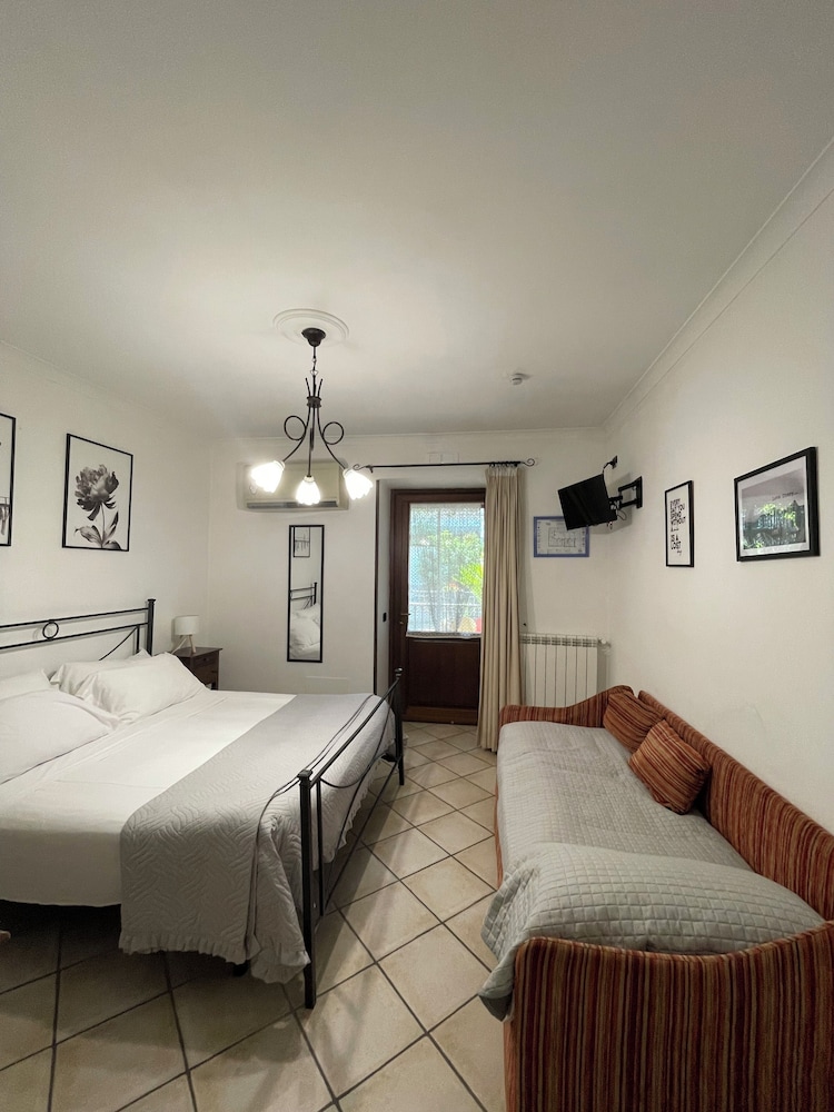 Albergo Pace 21/74