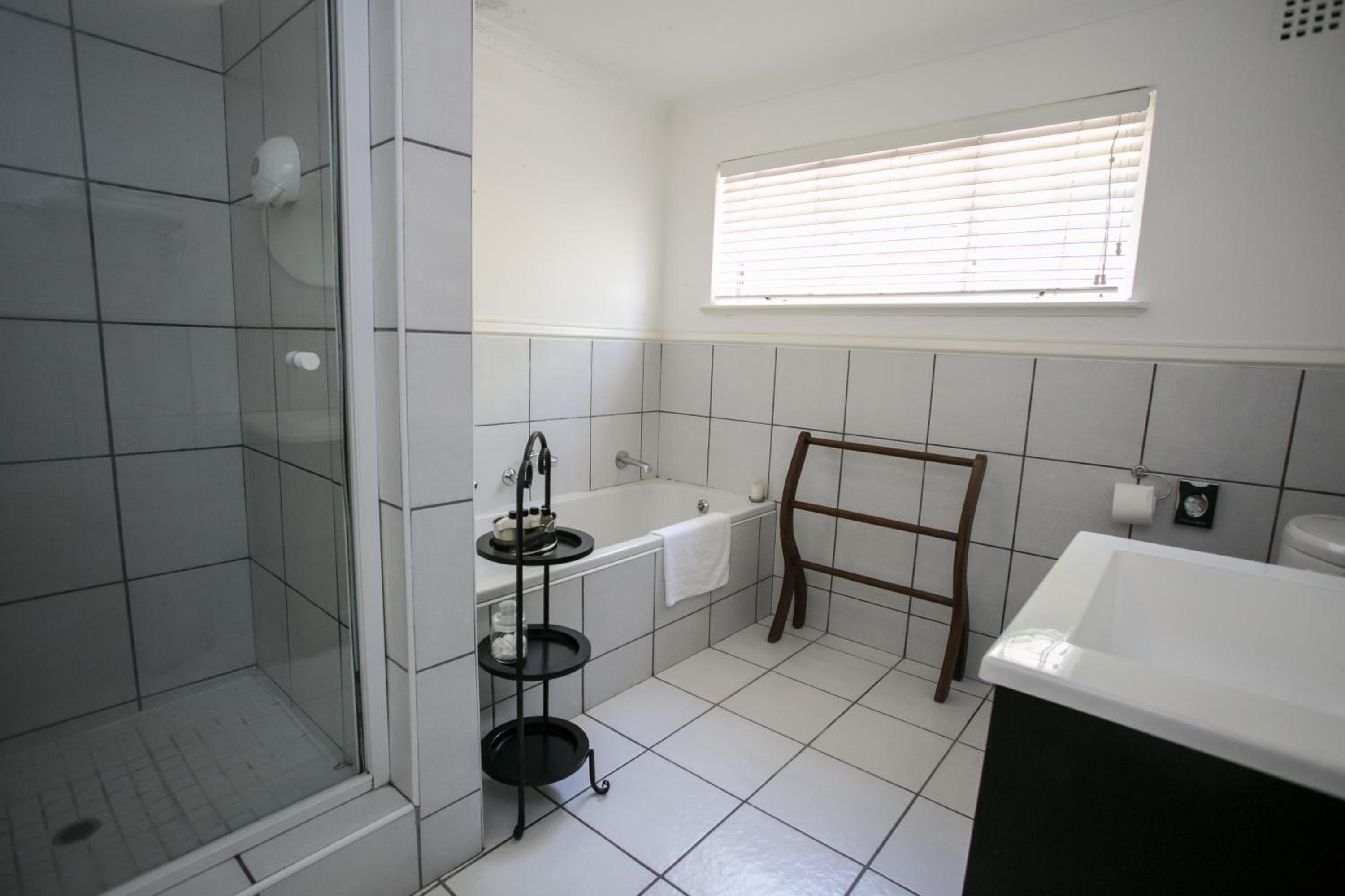 Westville Bed Breakfast Guest House 92/99