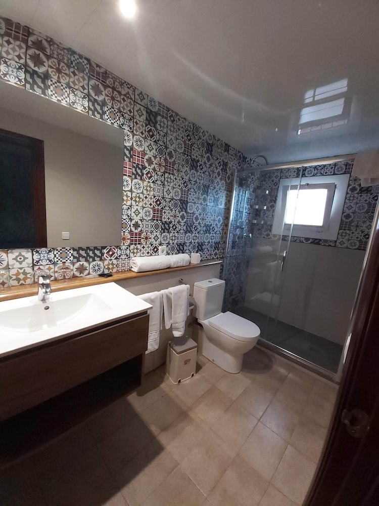 Hotel 139 9/63