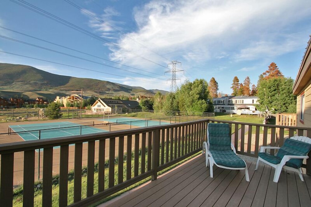 Swan Mountain Resort 56/62