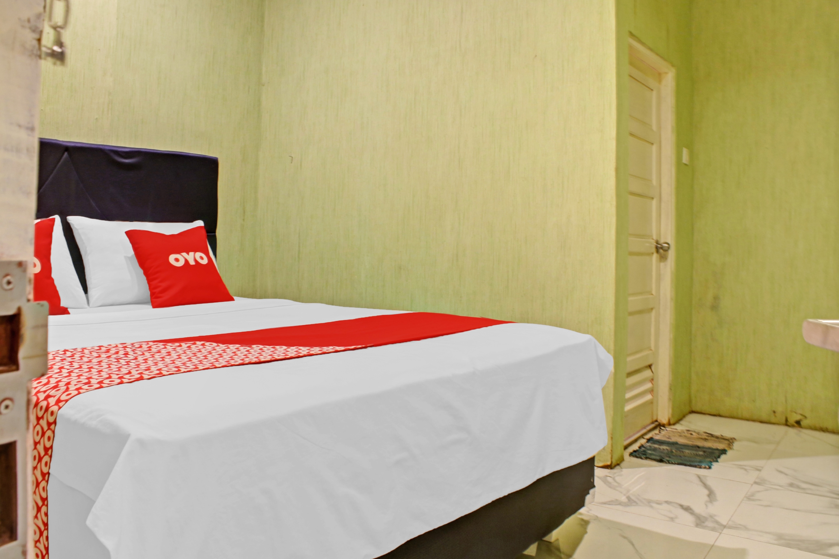 Room, Double Bed