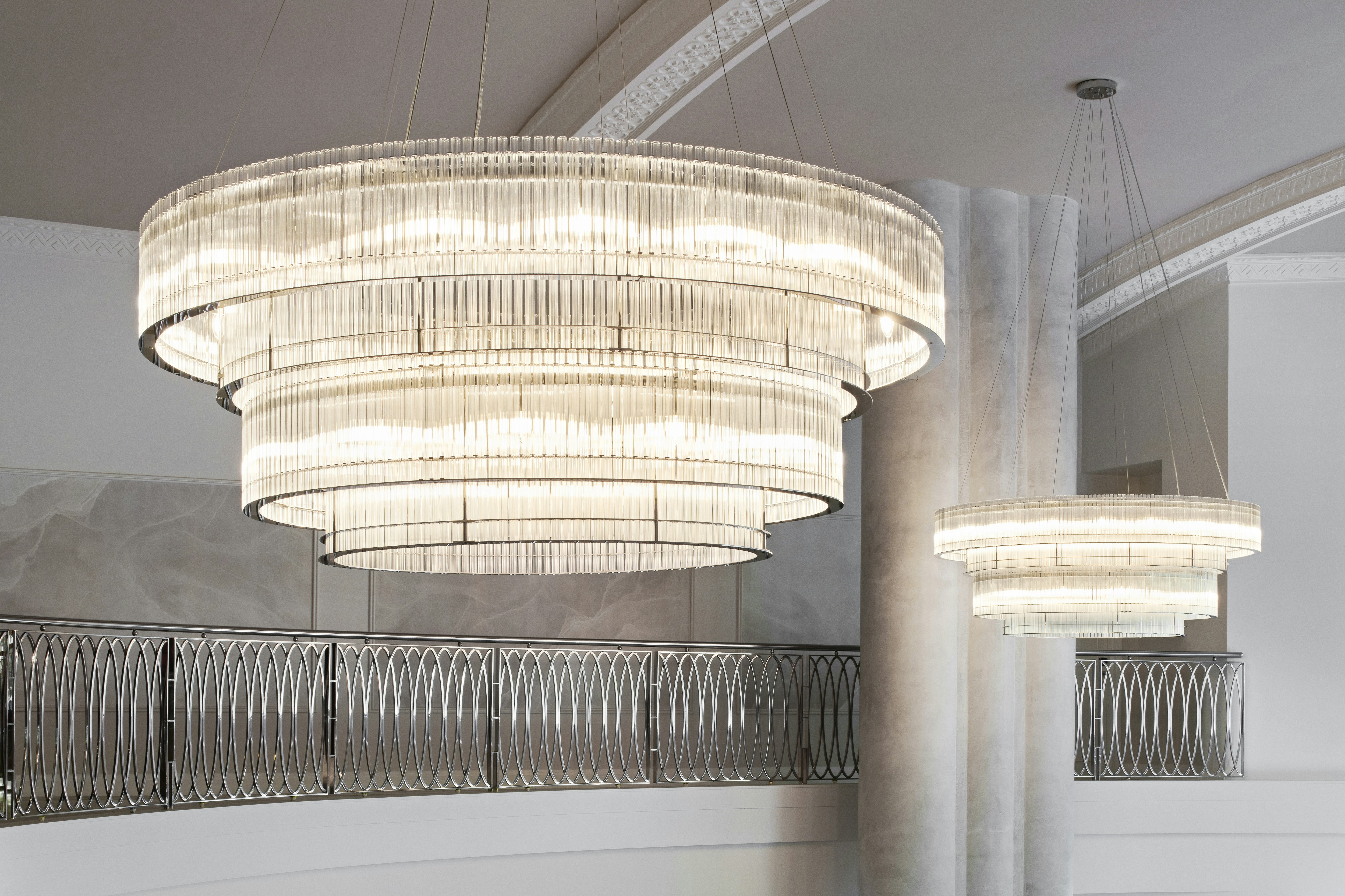 Royce Hotel 30/60