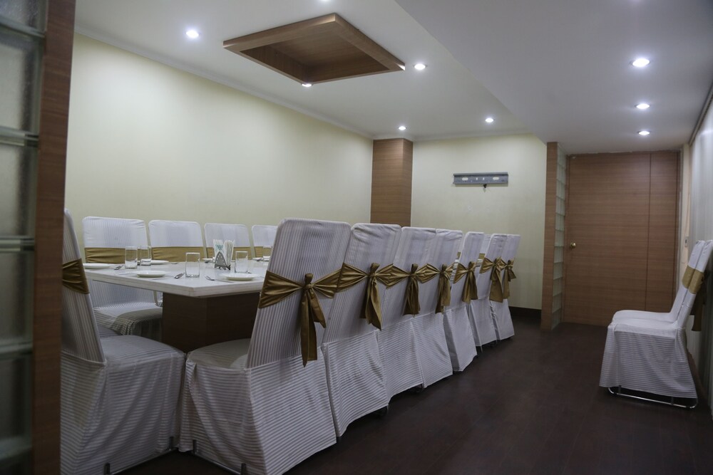 HOTEL RESIDENCY 25/47