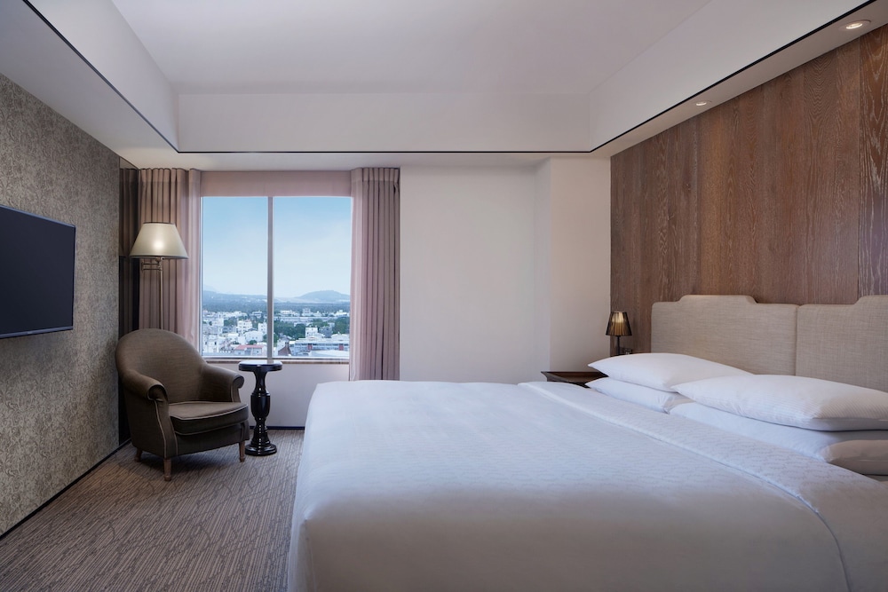 Sheraton Taitung Hotel 10/50