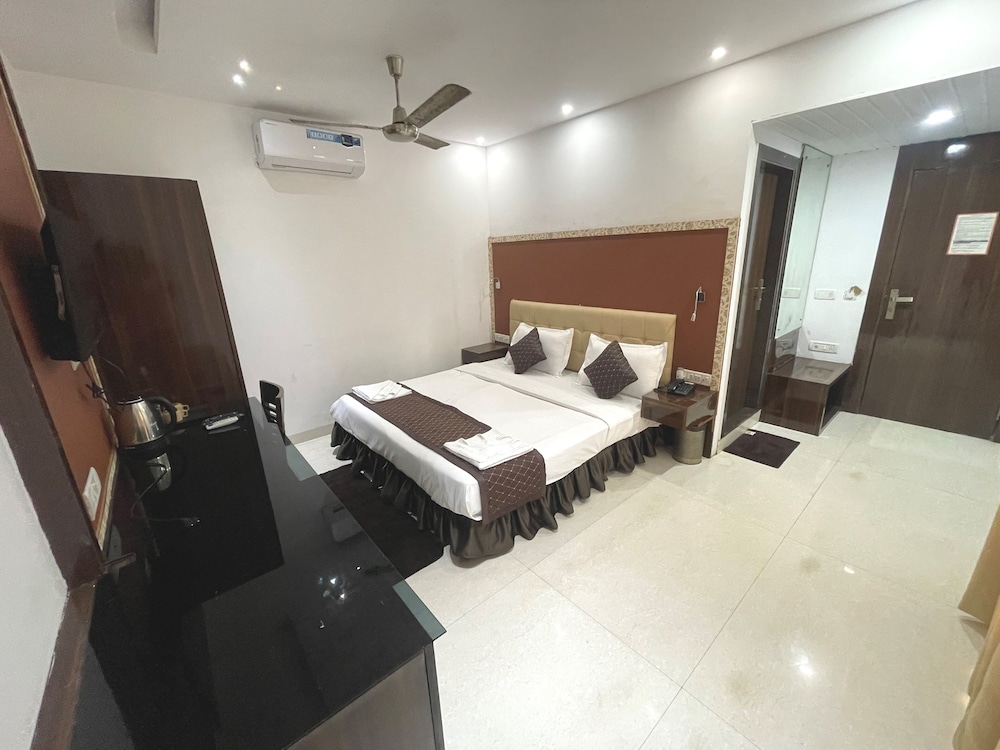 Hotel Goa Continental 21/44