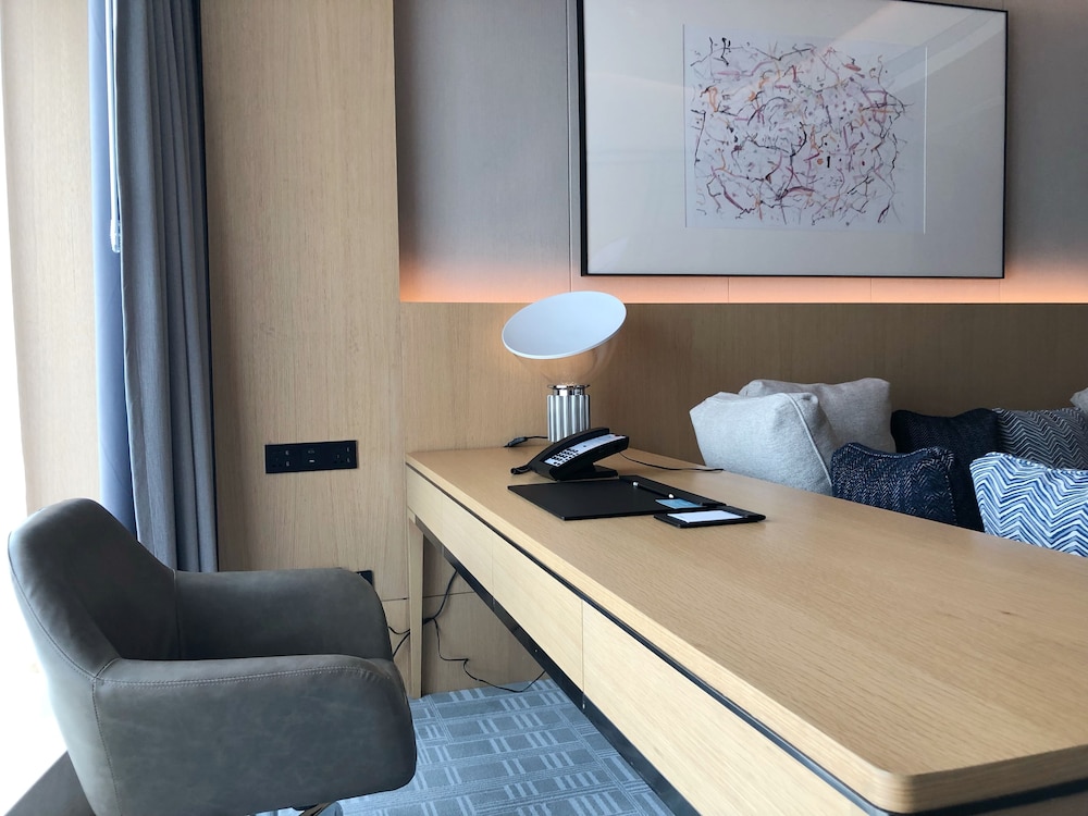 Radisson Hangzhou Qianjiang 20/58