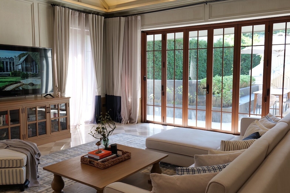 Thames Valley Khao Yai 22/50
