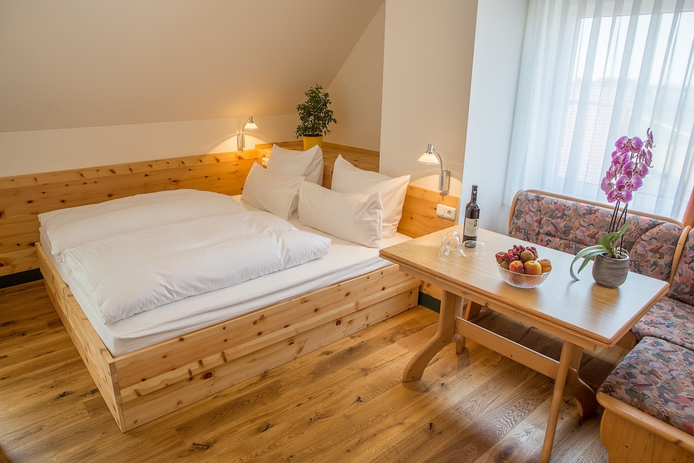 Landgasthof Zum Weberhans 7/42