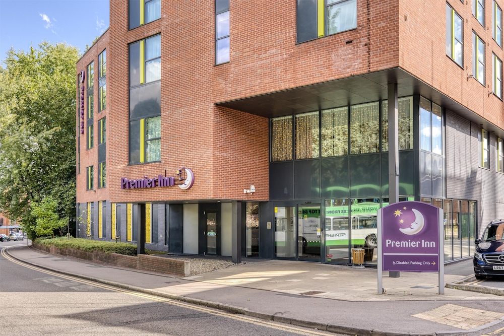Premier Inn Chelmsford City Centre 50/58