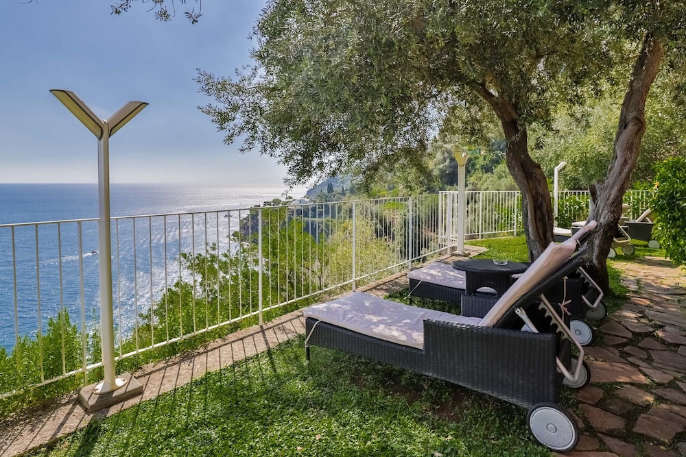 Santa Maria Luxury Country House Villa 40/50