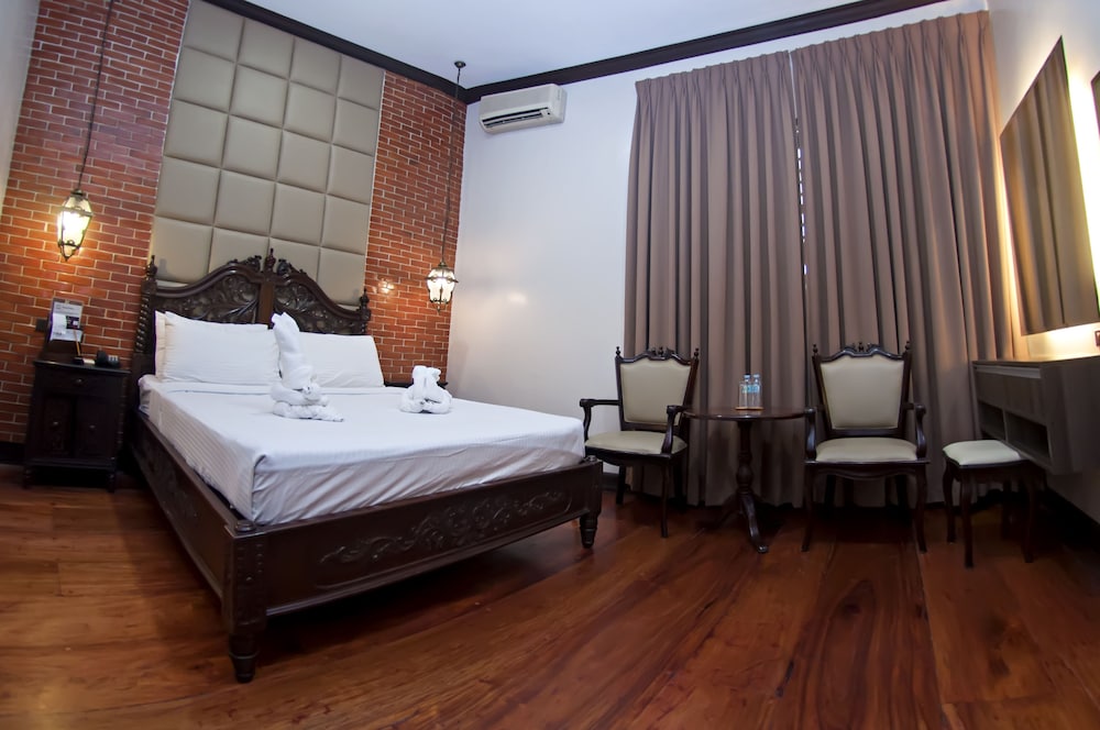 Vigan Plaza Hotel 20/71