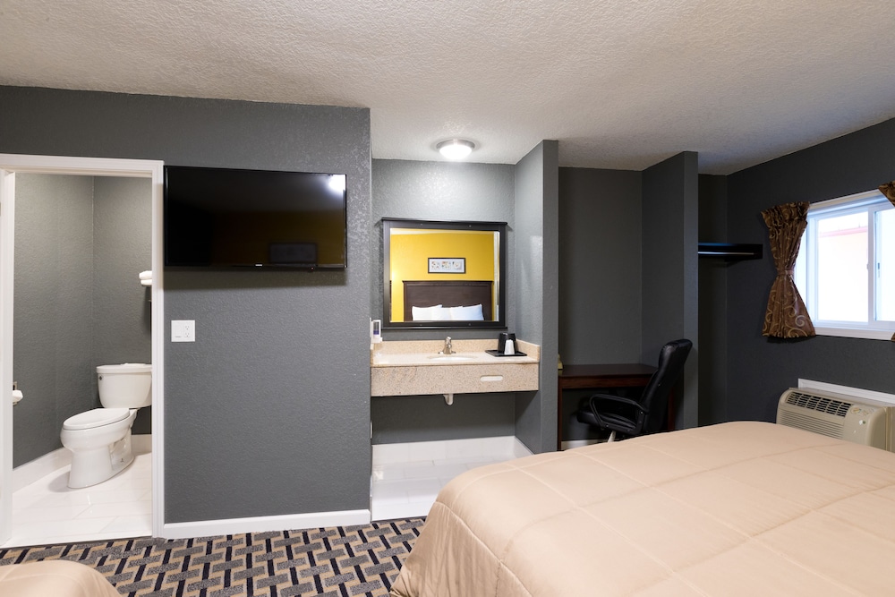 Cozy Rest Motel 25/39