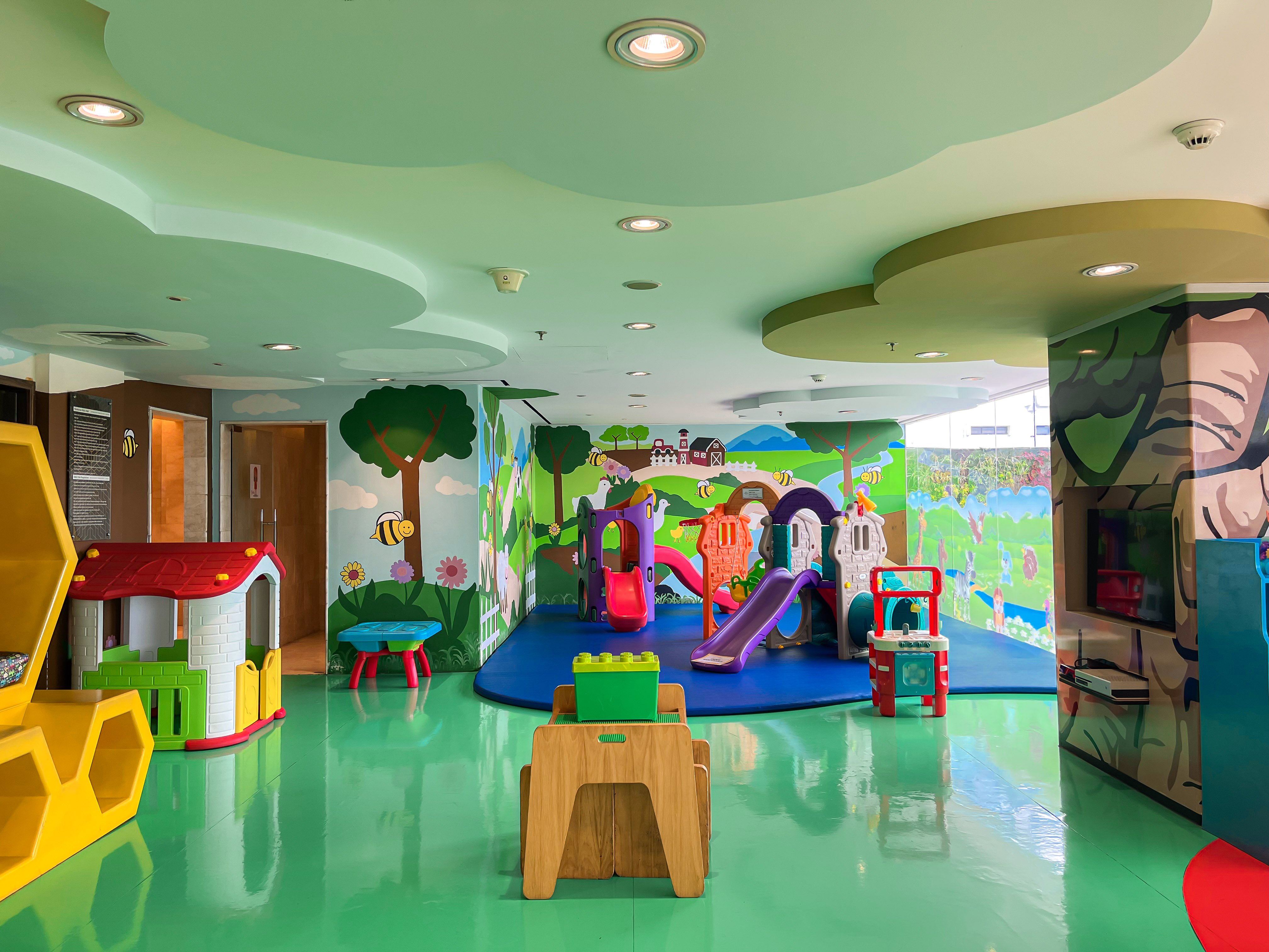 Crowne Plaza Bandung 64/75