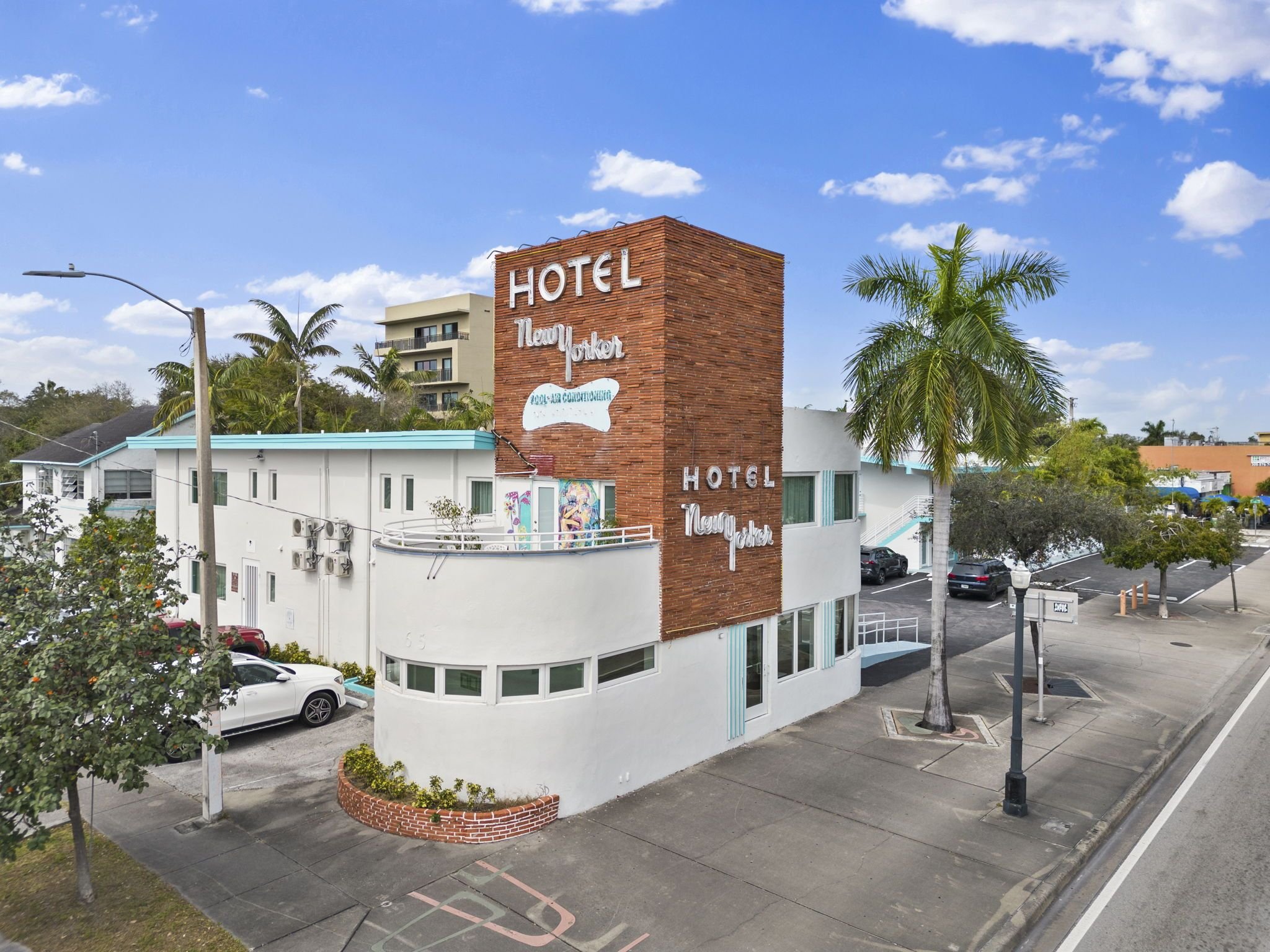 New Yorker Boutique Hotel 3/13
