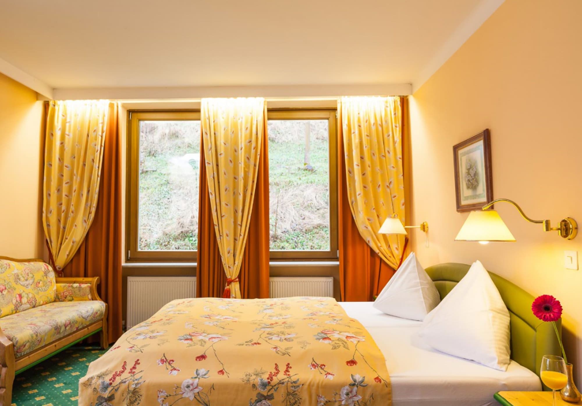 2 BEDROOMS, FAMILY, APARTMENT, BALCONY