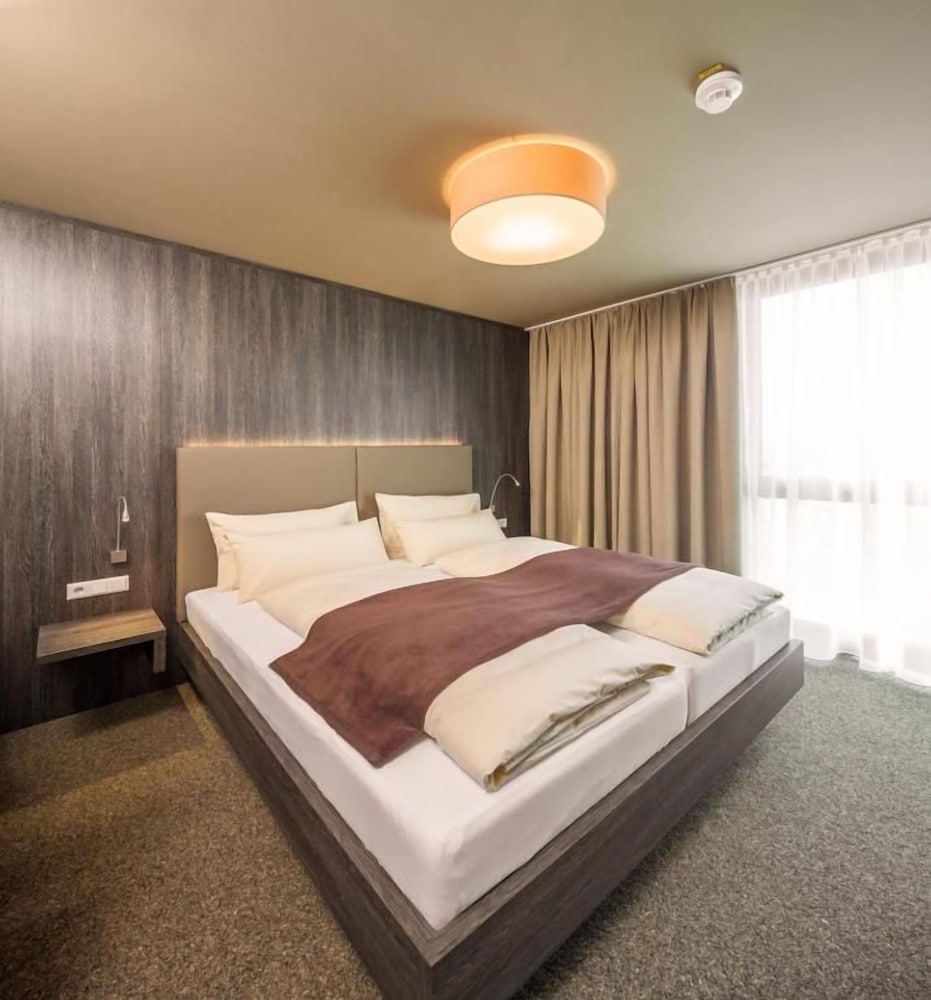 Myhotel Munchen 19/43