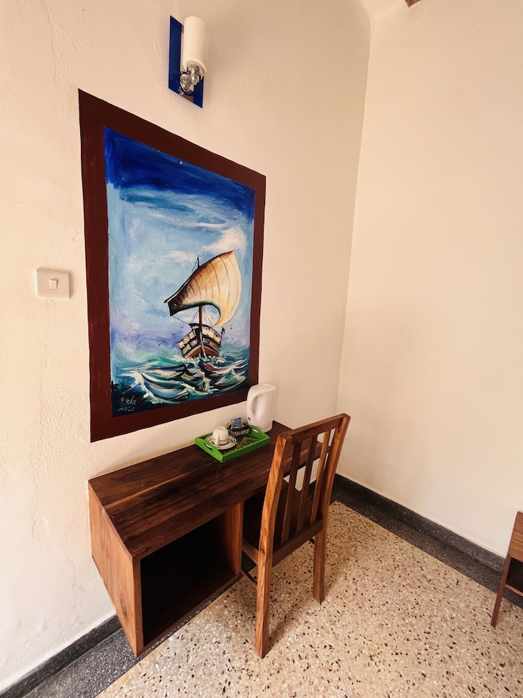 Arthotel Zanzibar 7/50