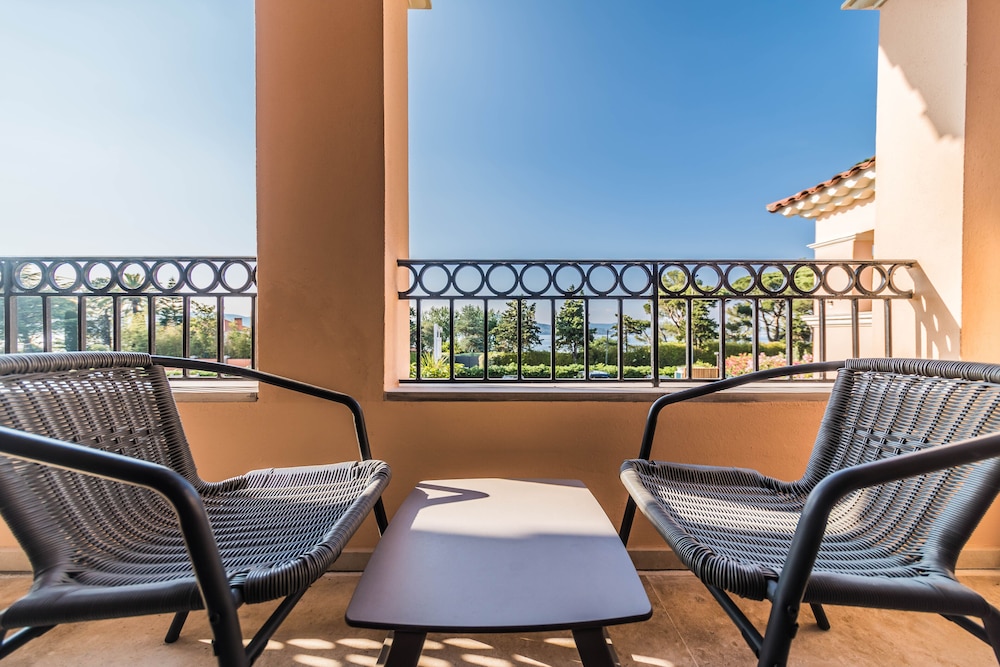 Hotel Brin d Azur 33/42