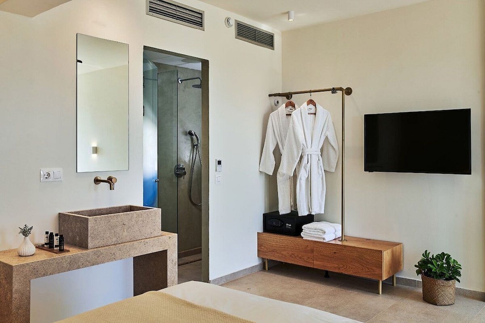 Vasia Sea Retreat - Adults Only 21/36