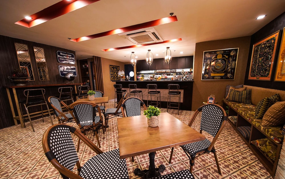 Unwnd Boutique Hotel Makati 50/63