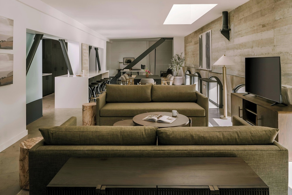Sonder by Marriott Bonvoy The Winfield Apartments Downtown LA 31/58
