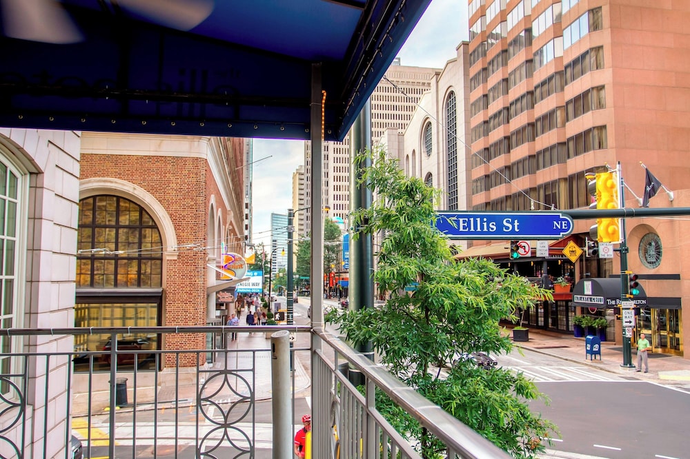 Ellis Hotel Atlanta A Tribute Portfolio Hotel 58/63