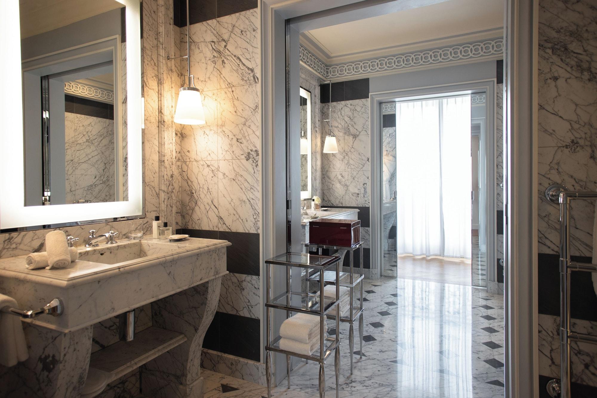 جناح رئاسي، La Reserve Paris Hotel And Spa 6/6
