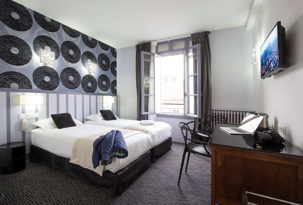 Hotel Raymond 4 Toulouse 32/42