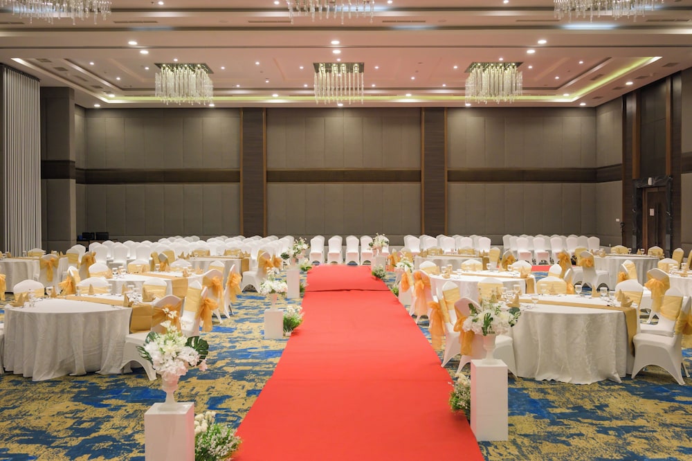 Swiss-Belhotel Cendrawasih Biak 47/60