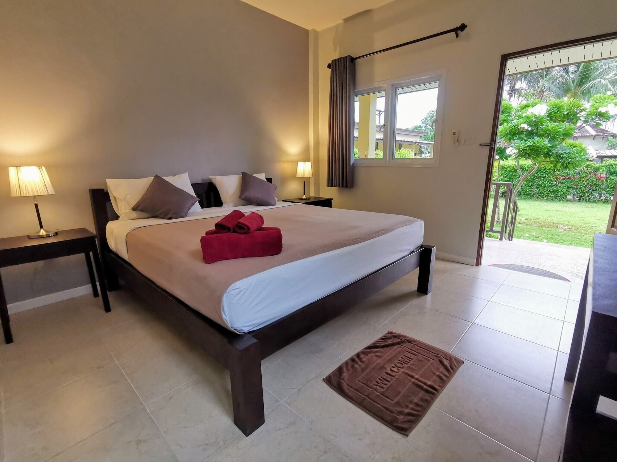 1 BEDROOM, STANDARD, DOUBLE BED, COURTYARD AREA