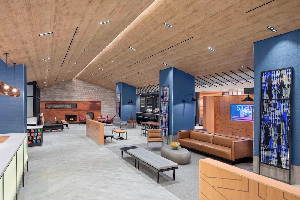 SpringHill Suites New York Manhattan/Times Square South 24/38