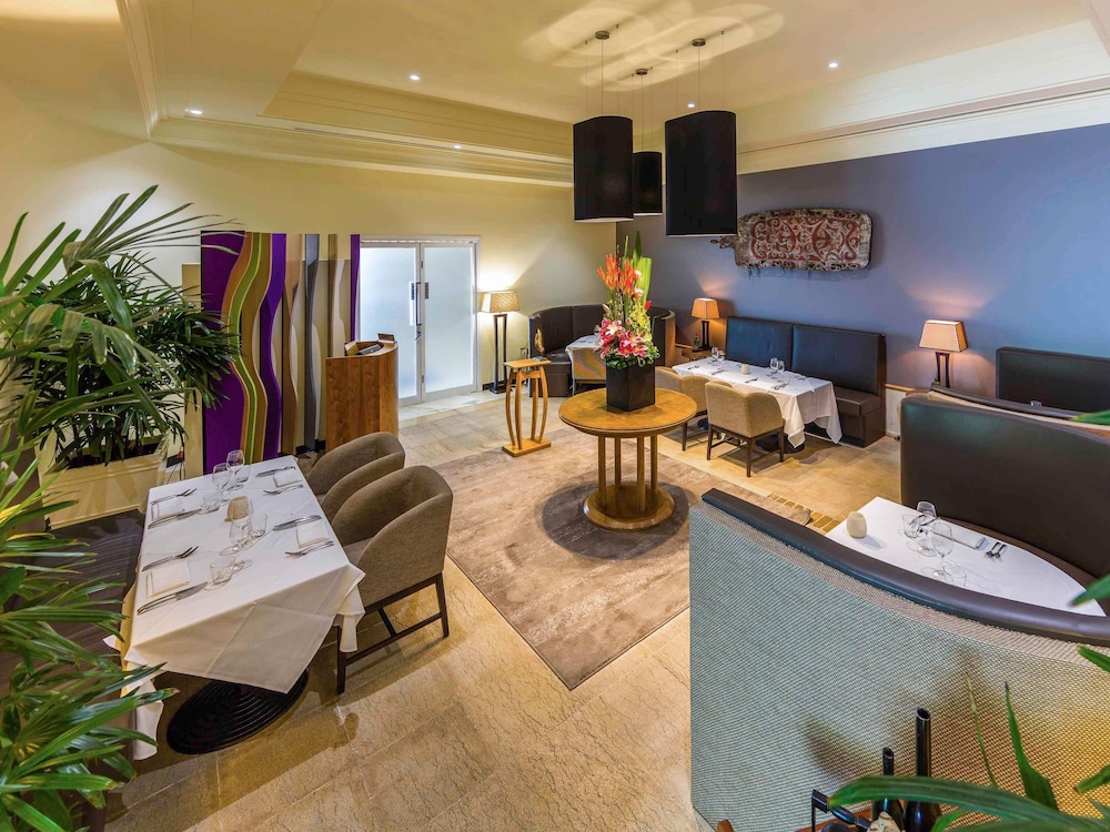 The Reef Hotel Casino Cairns - Handwritten Collection 50/74