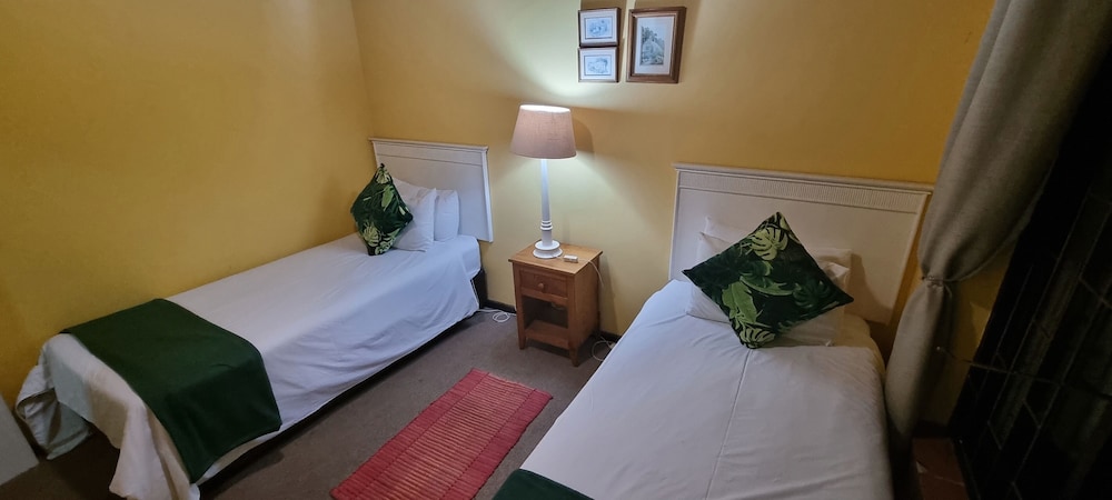 B My Guest ( Acornhill ) 14/42